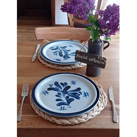 Sauerland Burgfenster アパート *