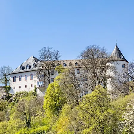 Sauerland Burgfenster 레네슈타트
